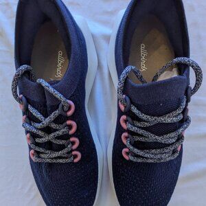 Allbirds Women's shoe